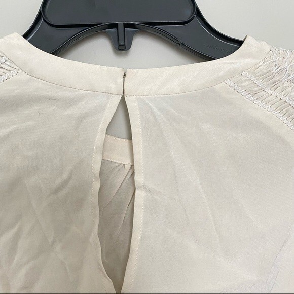 A.L.C. Sidra Blouse Ruched Smocked Cream Long Sleeve Top Size 2 - Picture 11 of 13